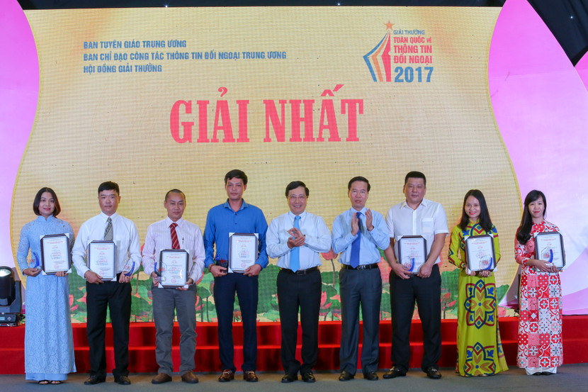 Trao Giải thưởng toàn quốc về thông tin đối ngoại năm 2017 ảnh 1 Trao Giải thưởng toàn quốc về thông tin đối ngoại năm 2017 ảnh 1