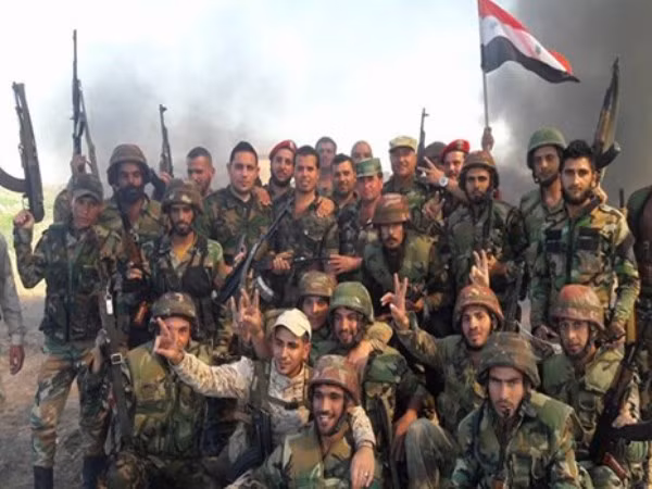 Quân đội Syria đạt được nhiều bước tiến mới ở mặt trận Latakia ảnh 1