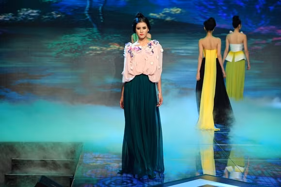 Siêu mẫu Việt Nam 2015 khởi động vòng sơ tuyển toàn quốc ảnh 5