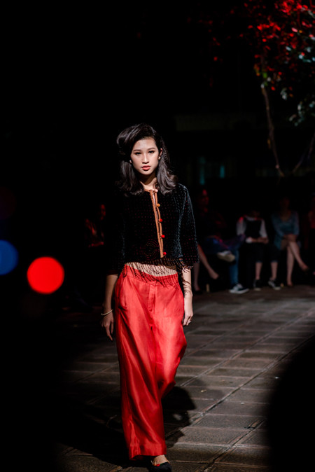 Dàn mẫu trẻ Venus miền Bắc tỏa sáng với trang phục cổ truyền ảnh 5