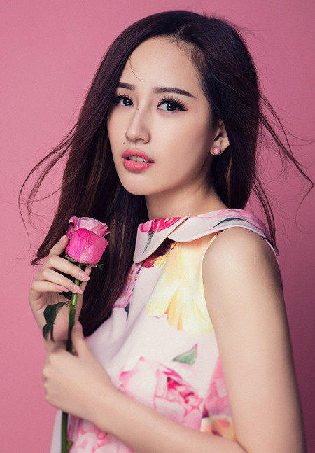 Hoa hậu Mai Phương Thuý làm "người tình" mới của Adrian Anh Tuấn ảnh 3