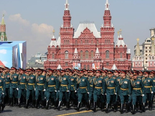 Vì sao Belarus từ chối tham gia lễ duyệt binh Ngày Chiến thắng tại Nga? ảnh 1