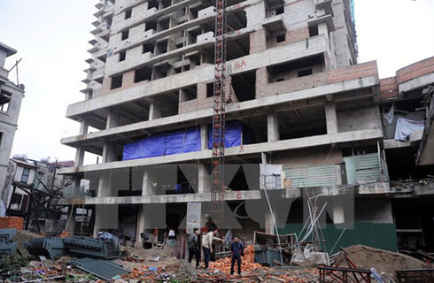 Vi phạm về quản lý đất đai, trật tự xây dựng, nhiều cán bộ bị kỷ luật ảnh 1