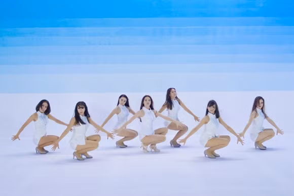 Hồ Ngọc Hà "nhá hàng" hình ảnh cho ca khúc tự sáng tác ảnh 4