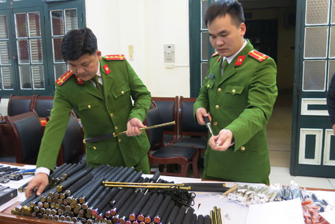 Lần theo tung tích "ông trùm" buôn bán vũ khí dưới vỏ bọc của một trí thức trẻ ảnh 1