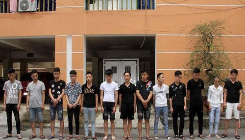 Nhóm chuyên hack facebook để lừa đảo sa lưới ảnh 1