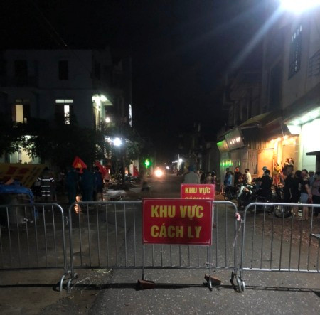 Hà Nội: "Vùng dịch" Covid-19 Dũng Tiến trước giờ kết thúc cách ly ảnh 5