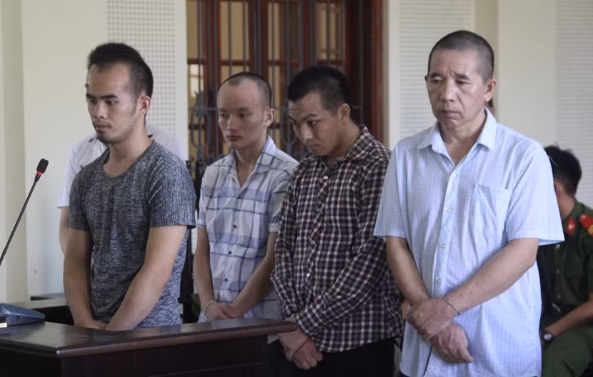 3 án tử hình, 1 án chung thân cho nhóm đưa 28 kg ma túy từ Lào sang Việt Nam bán ảnh 1