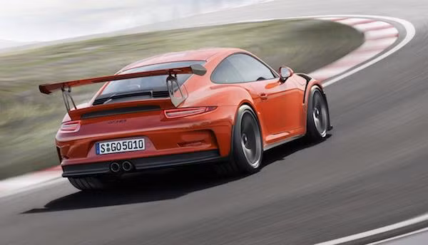 Porsche 911 GT3 RS: Giảm trọng lượng, tăng sức mạnh ảnh 6