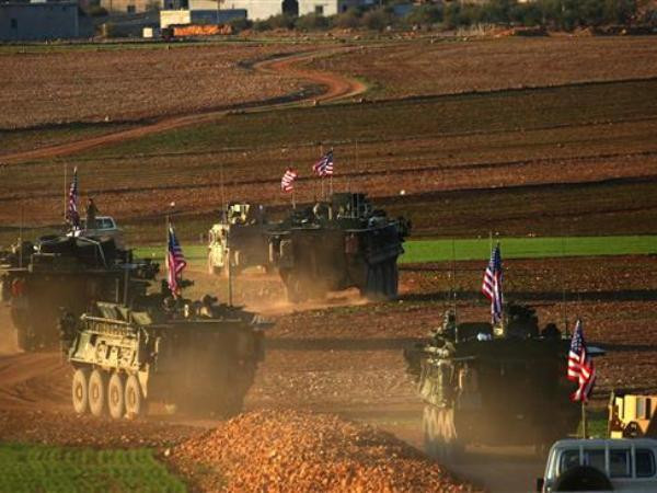 Mặc Ankara cảnh báo, Mỹ tuyên bố không có kế hoạch rút quân khỏi Manbij ảnh 1