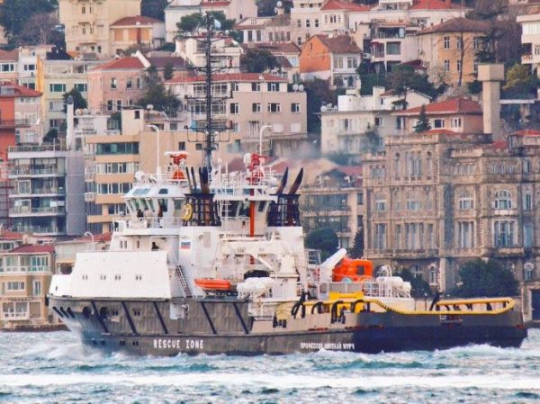 Nga tiếp tục điều thêm tàu chiến tới Syria ảnh 1