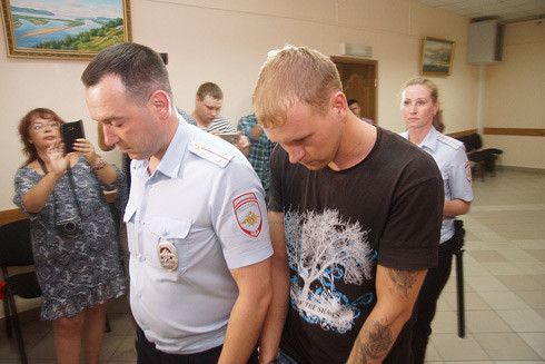 20 năm tù với chế độ giam giữ nghiêm ngặt cho kẻ sát hại dã man bé gái hàng xóm ảnh 1