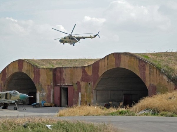 Nga: Mục tiêu tấn công thực sự của Mỹ là các sân bay Syria ảnh 1