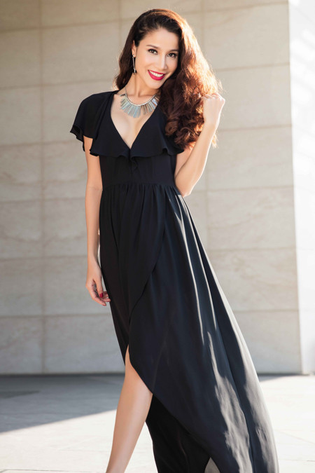 Người mẫu diễn viên Bảo Trúc khoe lưng ong nuột nà đầy quyến rũ ảnh 1 Người mẫu diễn viên Bảo Trúc khoe lưng ong nuột nà đầy quyến rũ ảnh 1