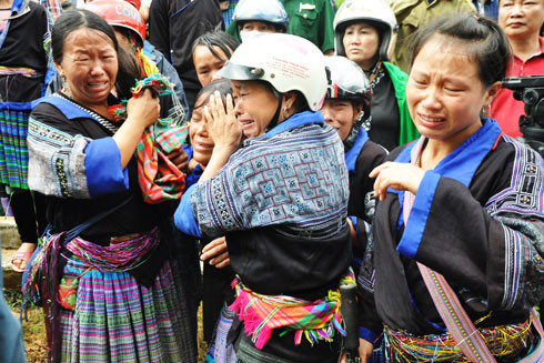 Vẫn còn 17 người mất tích ở Sơn La, Yên Bái sau lũ quét kinh hoàng ảnh 1