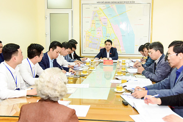 Chủ tịch UBND TP Hà Nội tiếp công dân định kỳ tại quận Hoàn Kiếm ảnh 1