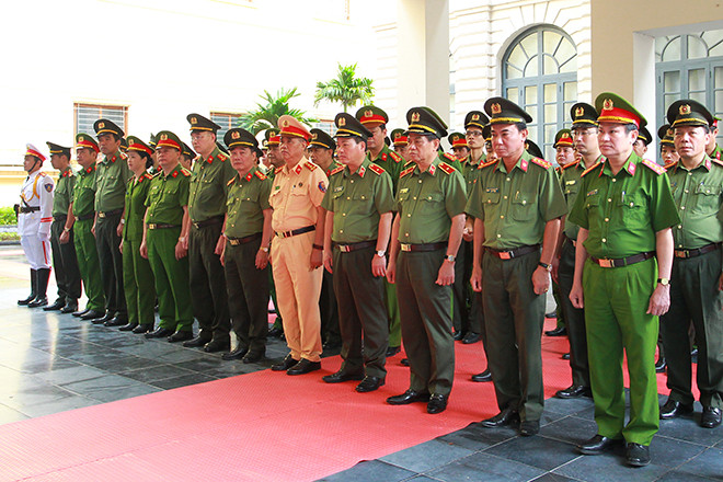Tri ân, tưởng nhớ các Anh hùng liệt sỹ Công an Thủ đô ảnh 5