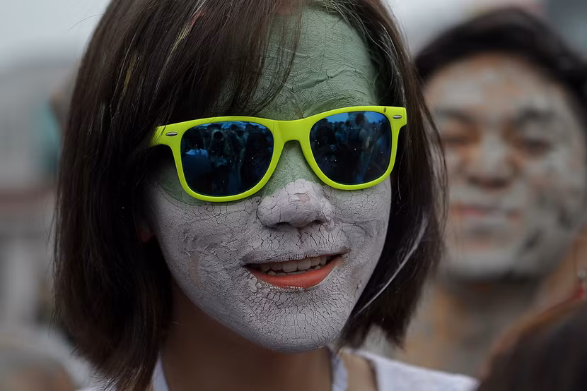 Độc đáo lễ hội tắm bùn tập thể lớn nhất xứ kim chi ảnh 6