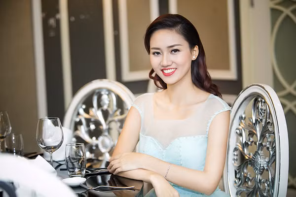 Á hậu Ngô Trà My: "Ngọc bất trác, bất thành khí" ảnh 7