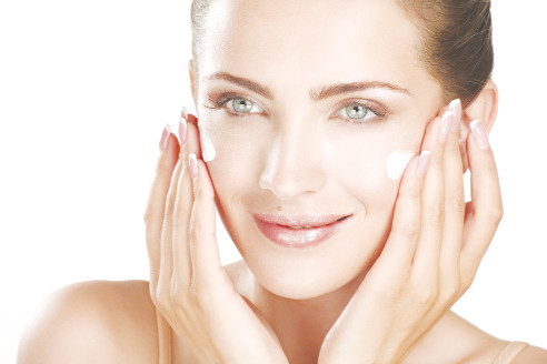 Sử dụng kem dưỡng da đúng cách ảnh 1 Sử dụng kem dưỡng da đúng cách ảnh 1