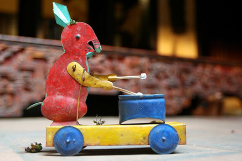 Chuyện về đồ chơi Trung thu bằng sắt Tây ảnh 3 Chuyện về đồ chơi Trung thu bằng sắt Tây ảnh 3