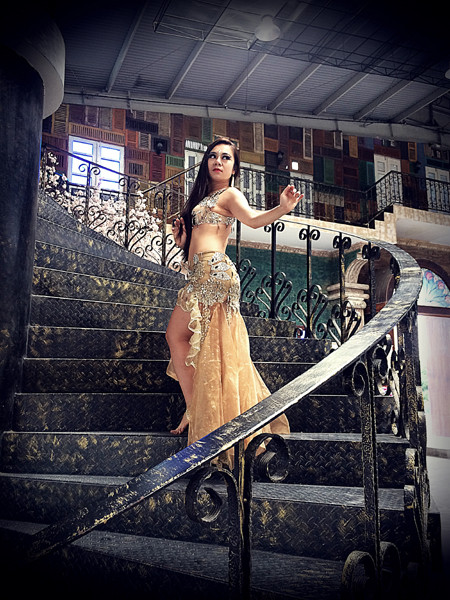 Vũ công bellydance Đỗ Hồng Hạnh ma mị trong bộ ảnh mới ảnh 1