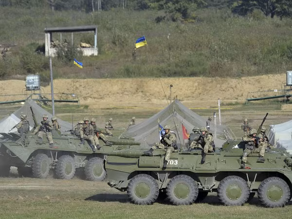 Nga cảnh báo NATO đang khiến Ukraine bị ảo tưởng ảnh 1