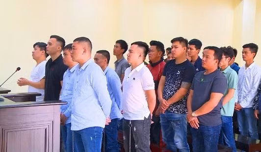 Thấy gì qua phiên tòa xử ổ nhóm ‘tín dụng đen’, chỉ có 1/89 người bị triệu tập đến tòa? ảnh 1