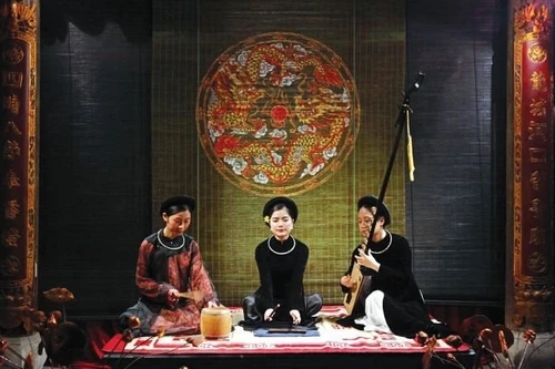 Ngày Xuân thưởng thức đêm diễn ca trù "Hàn lạp nhã ca"