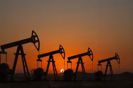 UAE tuyên bố rời OPEC từ ngày 1-5: Cú sốc lớn với liên minh dầu mỏ toàn cầu