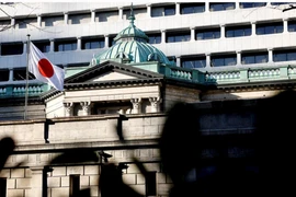 Nhật Bản đối mặt với nguy cơ suy thoái kinh tế do giá dầu cao