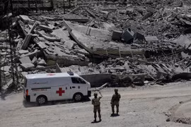 Israel không kích dữ dội miền Nam Lebanon gây nhiều thương vong