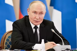 Tổng thống Putin: Ukraine sớm muộn gì cũng sẽ mất các vùng lãnh thổ phía Tây