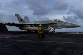 Mỹ muốn các nước Ảrập trả tiền cho cuộc chiến với Iran