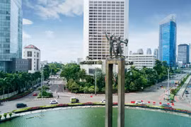 Indonesia gia hạn chính sách làm việc tại nhà do lo ngại khủng hoảng nhiêu liệu