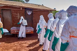 WHO: Dịch Ebola đang lan nhanh, vượt khả năng ứng phó