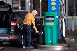 Từ cú sốc dầu mỏ đến giá thực phẩm, châu Âu chịu áp lực rõ rệt từ căng thẳng Trung Đông 