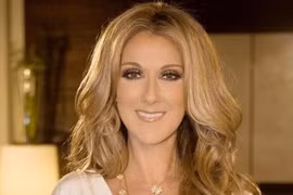 Tháp Eiffel sáng rực chào đón sự trở lại của nữ danh ca Celine Dion