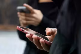 Cộng hòa Czech thông qua dự luật cấm sử dụng điện thoại ở trường học