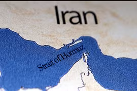 Iran cho phép các tàu chở dầu mang cờ Ấn Độ đi qua eo biển Hormuz