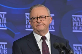 Thủ tướng Australia phải sơ tán vì đe dọa an ninh