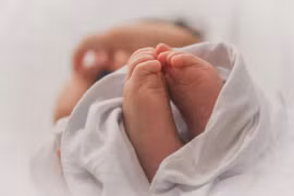 Nghị sĩ Mỹ yêu cầu điều tra mạng lưới mang thai hộ liên quan người Trung Quốc