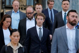 Phiên tòa đầu tiên trong lịch sử về chứng nghiện mạng xã hội và những hệ lụy dây chuyền