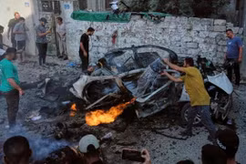 Đặc phái viên Hội đồng Hòa bình hối thúc Israel ngừng không kích Gaza