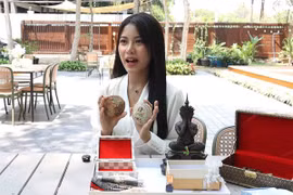 Hoa hậu Thái Lan mất 2,6 triệu baht vì bị lừa đảo "bùa yêu"