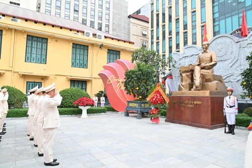 Sâu sắc hoạt động về nguồn của Công an Thủ đô