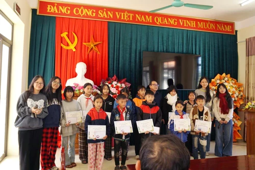 Cùng "San sẻ" mang hy vọng đến núi rừng Trạm Tấu