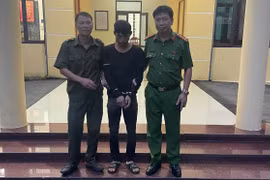 Tạm giữ 2 đối tượng sử dụng trái phép chất ma túy