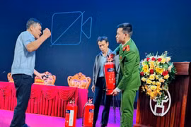 Đảo đảm an toàn cháy, nổ phục vụ công tác tiếp xúc cử tri tại xã Đông Anh