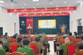 Tuần tra đêm khép kín địa bàn, giữ bình yên từng khu dân cư, ngõ xóm